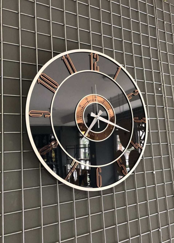 ÖZEL İŞÇİLİK AYNALI DUVAR SAATİ